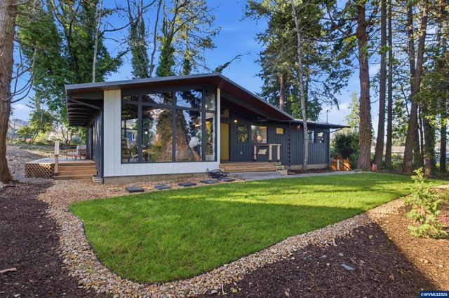 927 Kingwood Dr NW, Salem, OR 97304