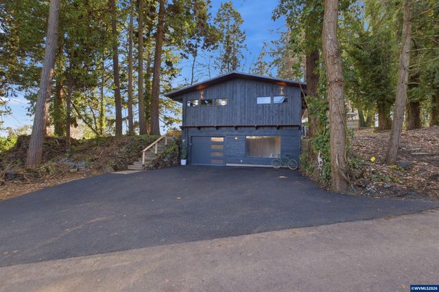 927 Kingwood Dr NW, Salem, OR 97304