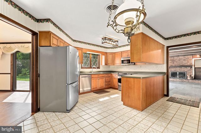 4112 HERITAGE HILL LN, Ellicott City, MD 21042