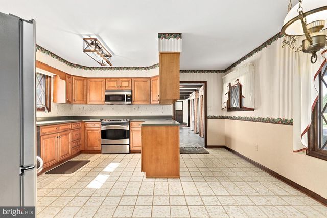 4112 HERITAGE HILL LN, Ellicott City, MD 21042