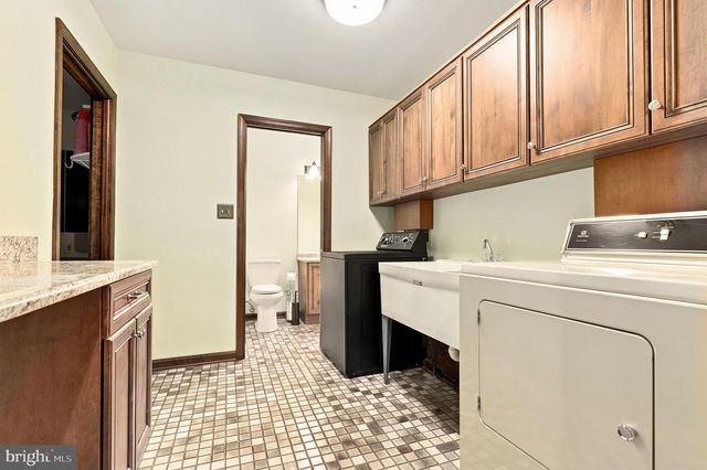 4112 HERITAGE HILL LN, Ellicott City, MD 21042