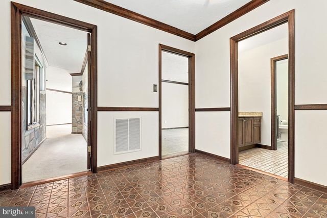 4112 HERITAGE HILL LN, Ellicott City, MD 21042