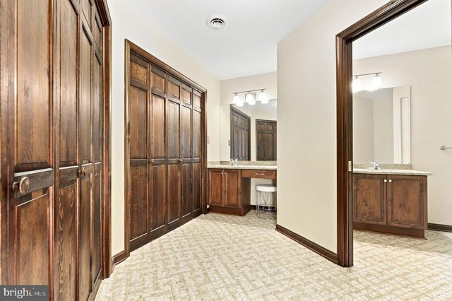 4112 HERITAGE HILL LN, Ellicott City, MD 21042