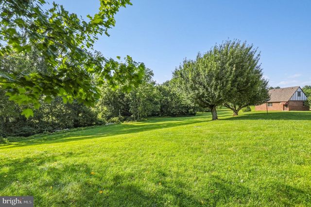 4112 HERITAGE HILL LN, Ellicott City, MD 21042