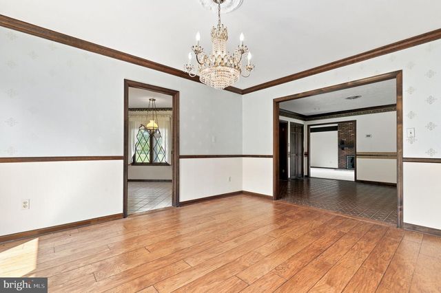 4112 HERITAGE HILL LN, Ellicott City, MD 21042