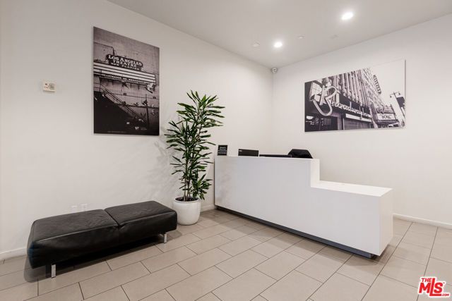 630 W 6th Street 407, Los Angeles, CA 90017