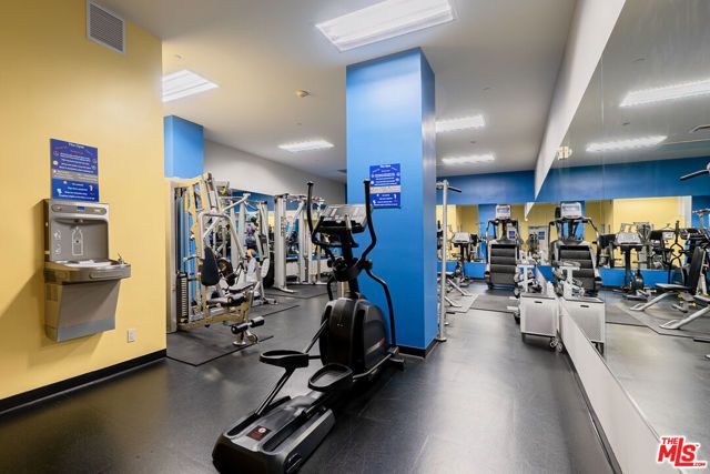 630 W 6th Street 407, Los Angeles, CA 90017