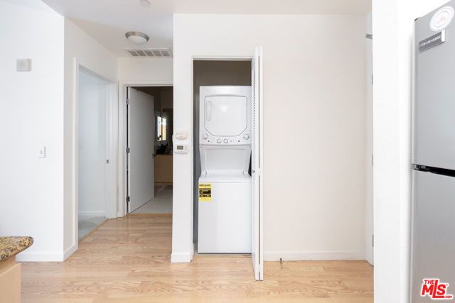 630 W 6th Street 407, Los Angeles, CA 90017