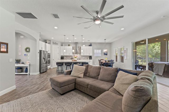 6334 KNOB TREE DRIVE, Lithia, FL 33547