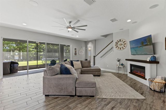 6334 KNOB TREE DRIVE, Lithia, FL 33547