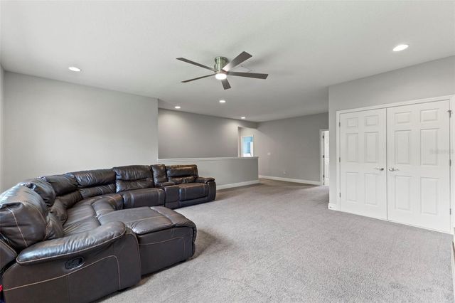 6334 KNOB TREE DRIVE, Lithia, FL 33547