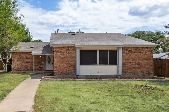 7418 Boisenberry Lane, Dallas, TX 75249