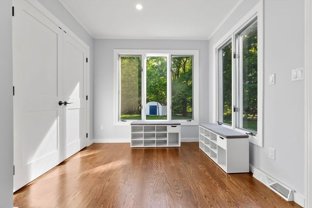 12 Longwood Avenue, Beverly, MA 01915