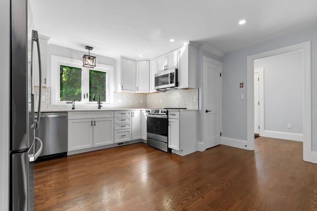 12 Longwood Avenue, Beverly, MA 01915