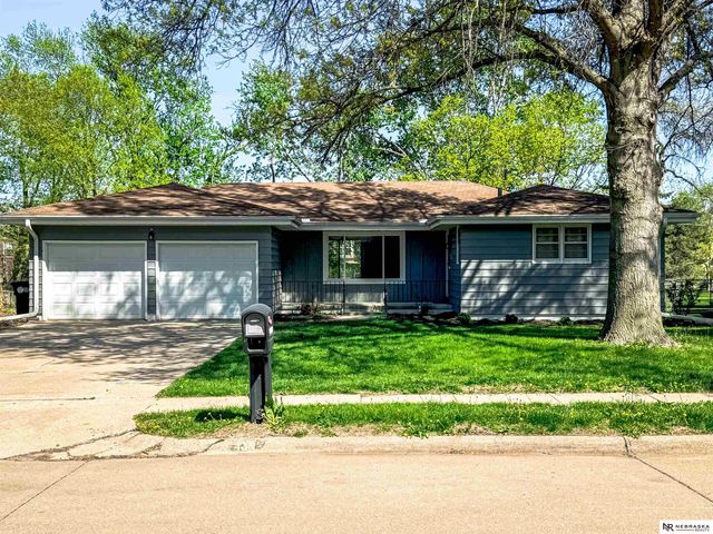 1311 N 95th Street, Omaha, NE 68114