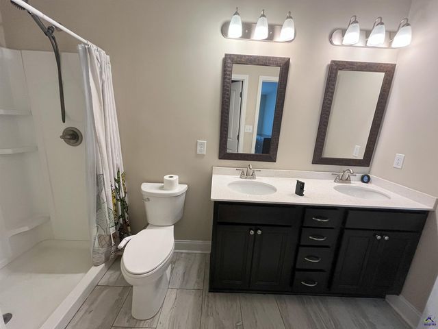 107 Red Tail Circle, Byron, GA 31008