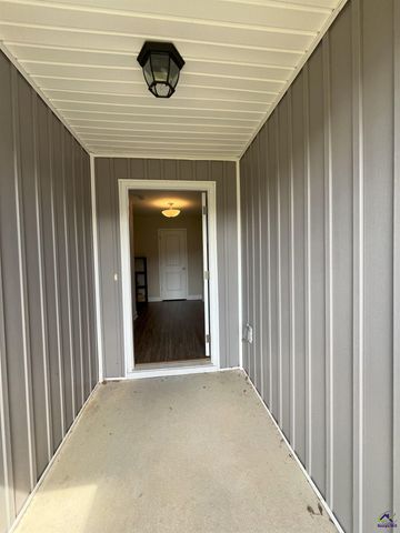 107 Red Tail Circle, Byron, GA 31008