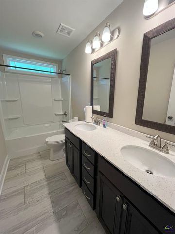 107 Red Tail Circle, Byron, GA 31008