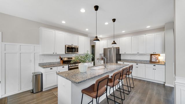 599 E 119th Place, Crown Point, IN 46307