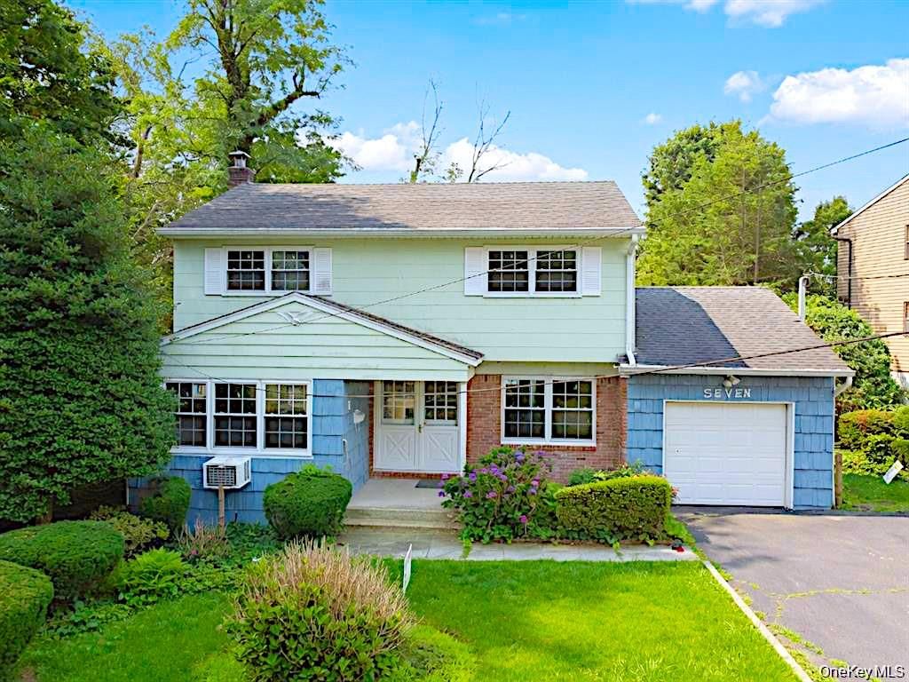 7 Locust Street, Glen Head, NY 11545 — photo 3
