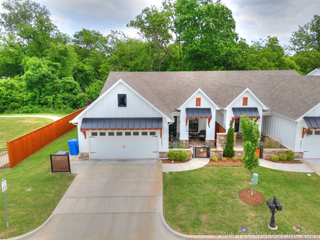 7707 S Redbud Avenue, Broken Arrow, OK 74011