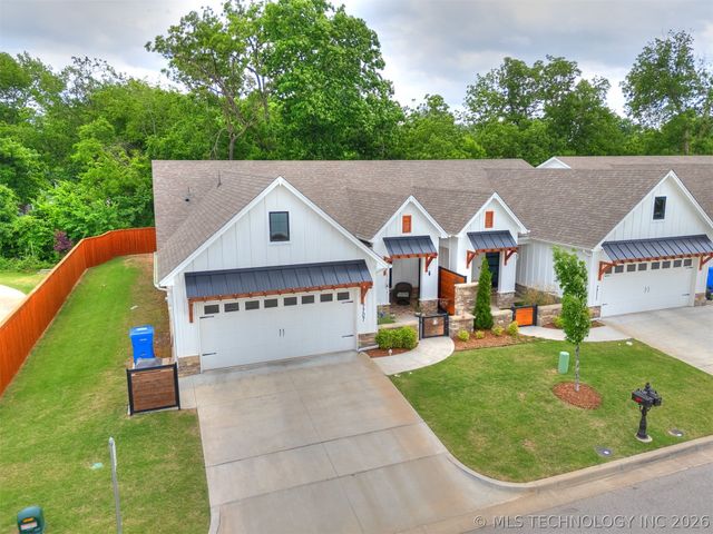 7707 S Redbud Avenue, Broken Arrow, OK 74011
