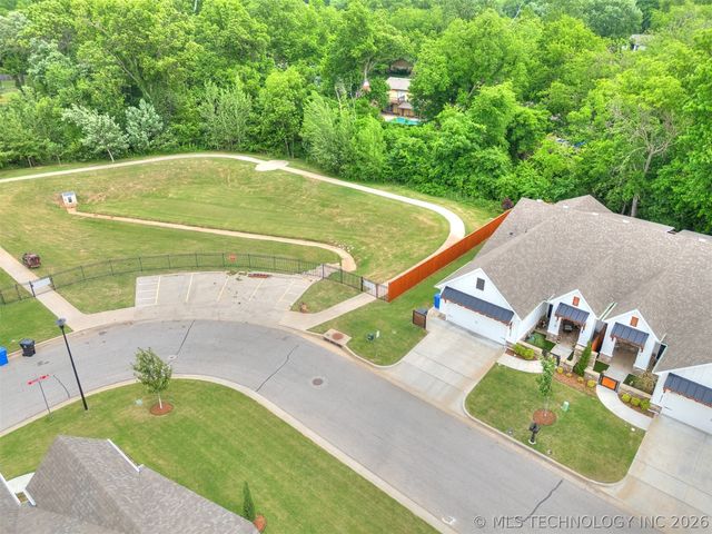 7707 S Redbud Avenue, Broken Arrow, OK 74011