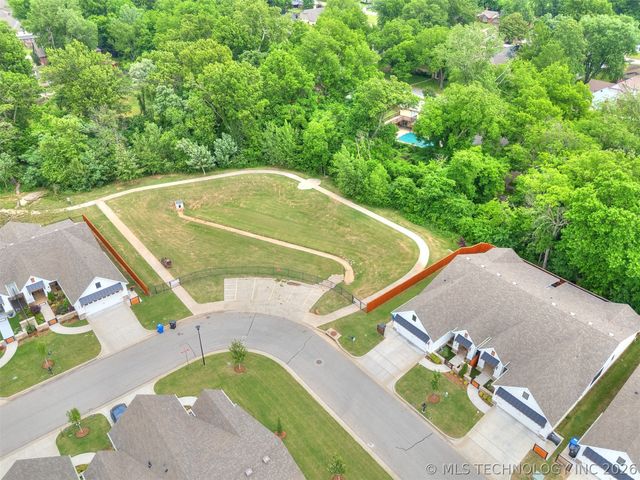 7707 S Redbud Avenue, Broken Arrow, OK 74011
