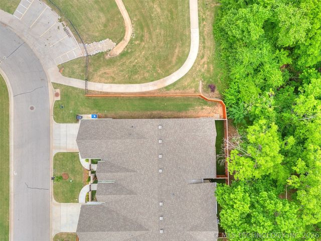 7707 S Redbud Avenue, Broken Arrow, OK 74011