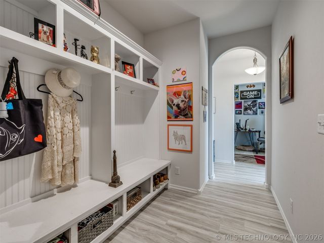 7707 S Redbud Avenue, Broken Arrow, OK 74011