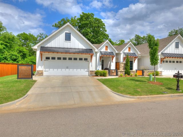 7707 S Redbud Avenue, Broken Arrow, OK 74011