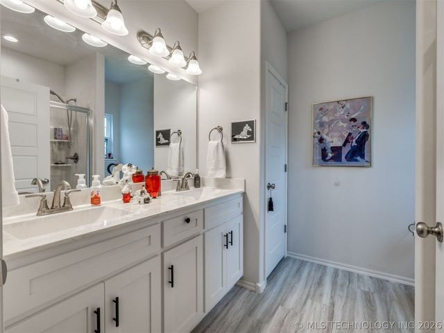 7707 S Redbud Avenue, Broken Arrow, OK 74011