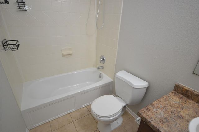 228 Falcon LN, Leander, TX 78641