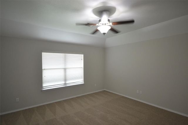228 Falcon LN, Leander, TX 78641