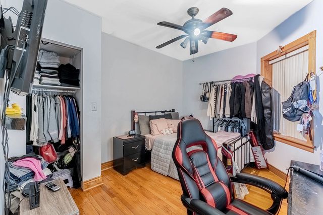 4706 N Kilpatrick Avenue, Chicago, IL 60630