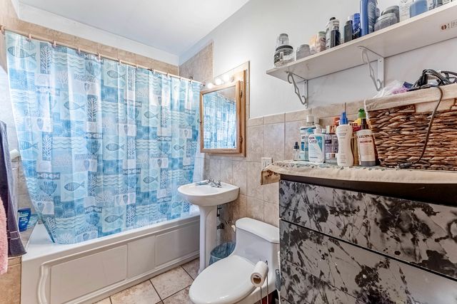 4706 N Kilpatrick Avenue, Chicago, IL 60630