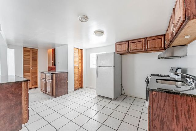 4706 N Kilpatrick Avenue, Chicago, IL 60630