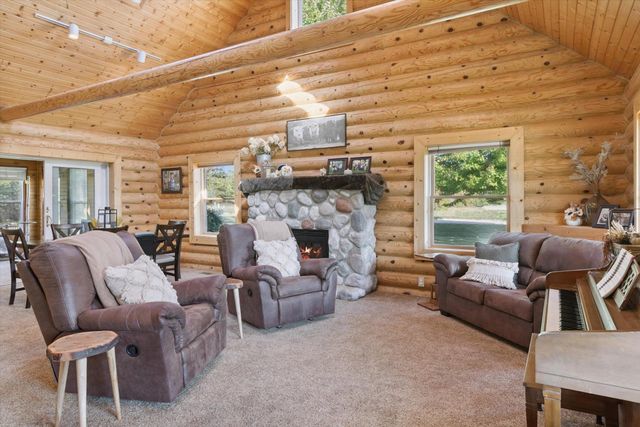 1510 Luce Court, Alma, MI 48801