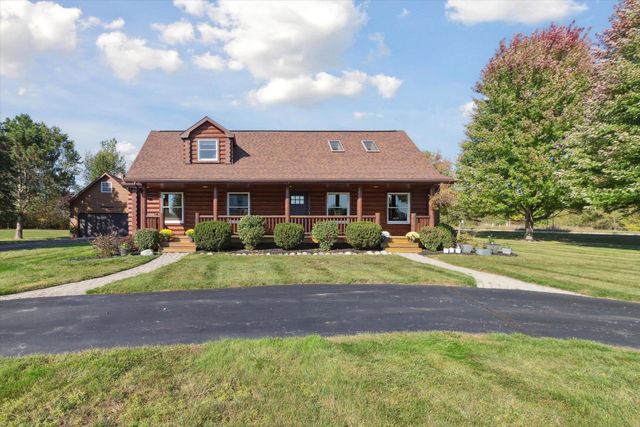 1510 Luce Court, Alma, MI 48801