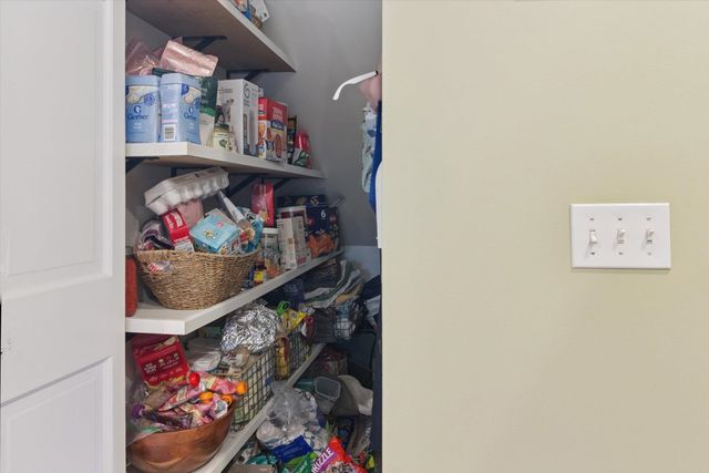 1510 Luce Court, Alma, MI 48801