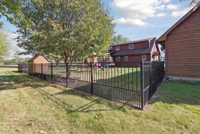 1510 Luce Court, Alma, MI 48801