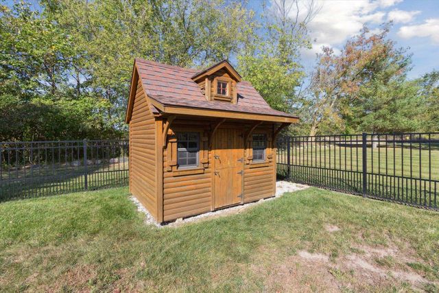 1510 Luce Court, Alma, MI 48801