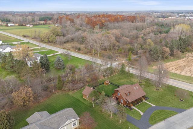 1510 Luce Court, Alma, MI 48801