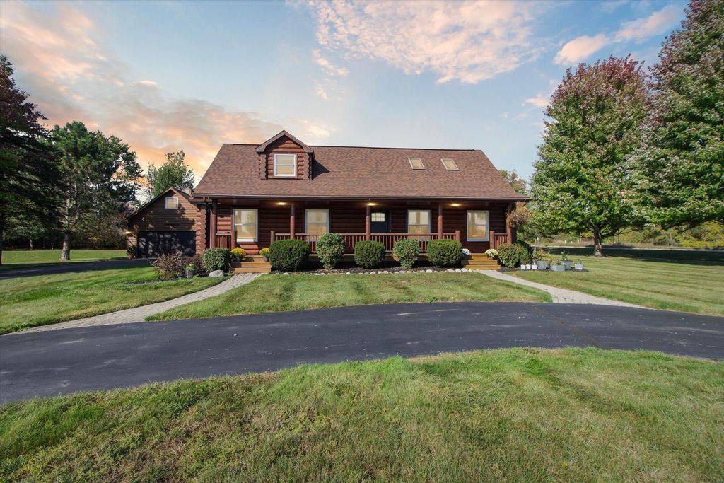 1510 Luce Court, Alma, MI 48801