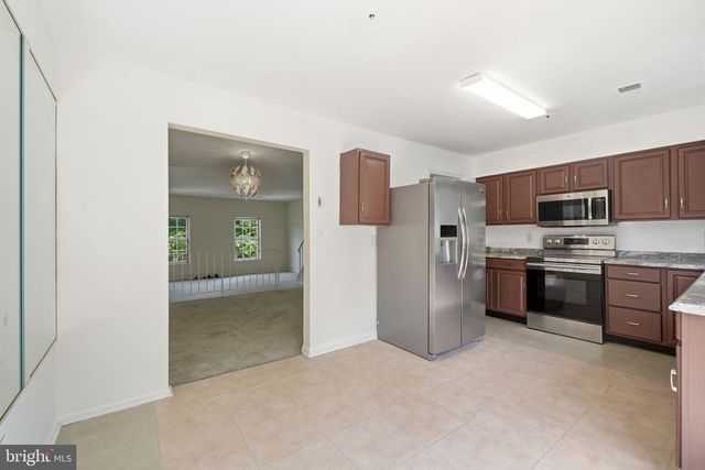 14247 OXFORD DR, Laurel, MD 20707
