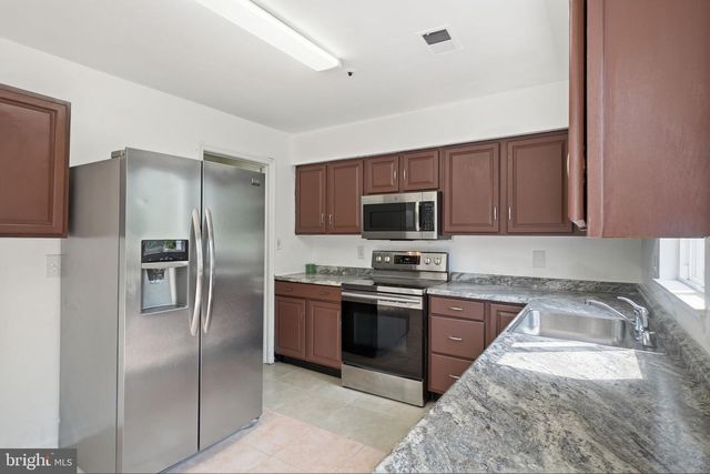 14247 OXFORD DR, Laurel, MD 20707