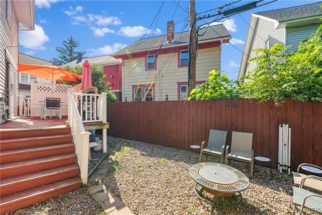 28 Mineral Springs Road, Buffalo, NY 14210