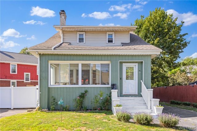 28 Mineral Springs Road, Buffalo, NY 14210