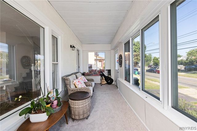 28 Mineral Springs Road, Buffalo, NY 14210