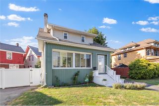 28 Mineral Springs Road, Buffalo, NY 14210